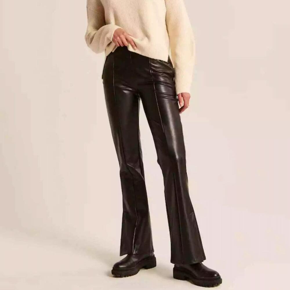 Abercrombie & Fitch A&F Split-Hem Vegan Leather Flare Pant Size Small SHORT NEW